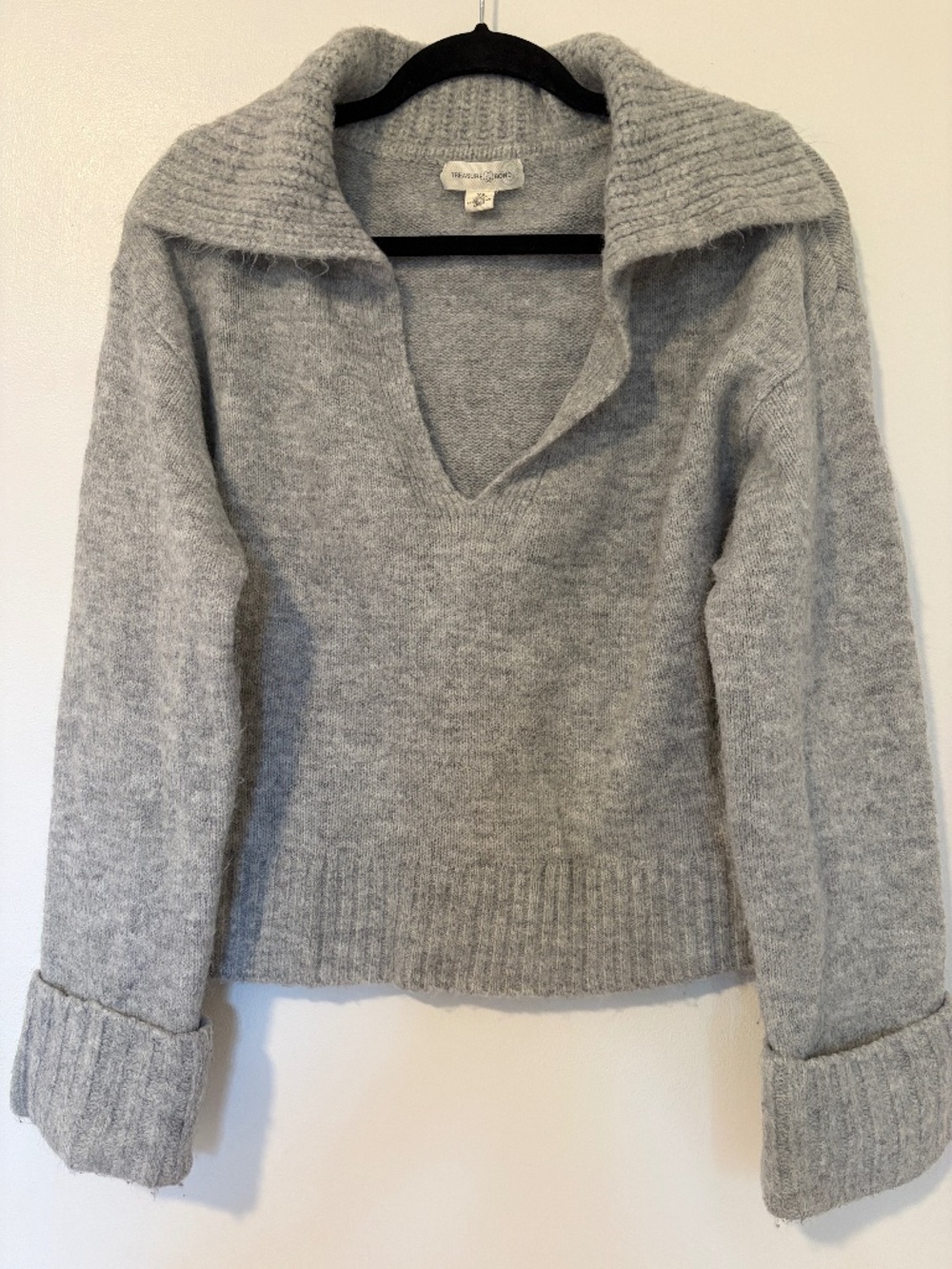 Treasure & Bond Gray Oversized V neck collared sweater Size XS